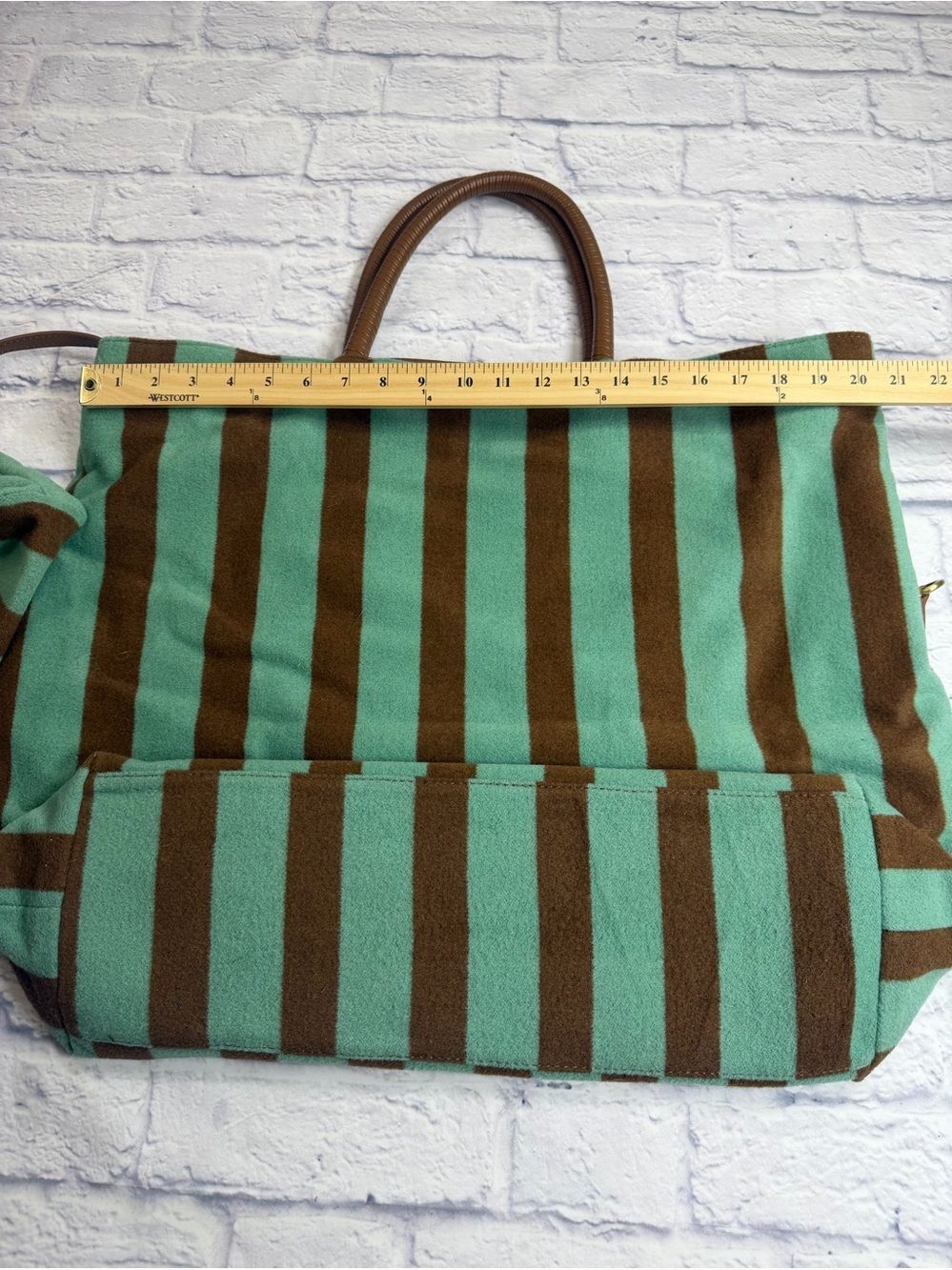 Anthropologie Teal and Brown Striped Shoulder Tote with Wristlet. Artsy. - Picture 11 of 12